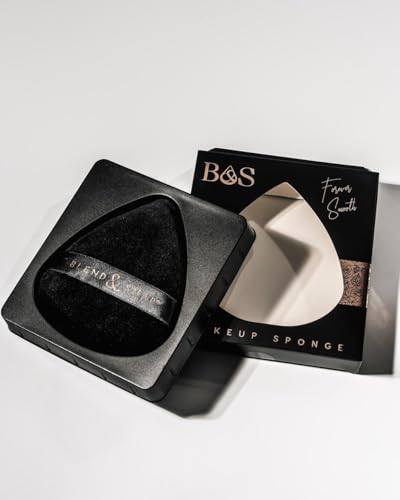 BLEND & SNAP Large Velour Triangle Makeup Puff for Smooth & Flawless Coverage – Blotting Sponge for Foundation & Concealer / Powder Press Pad – Precision Tip for Easy Application – Makeup Artist