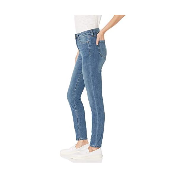 Amazon Essentials Women's High-Rise Skinny Jean, Medium Wash, 10