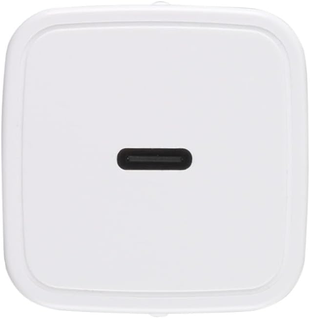 VIVANCO PD 3.0 20W USB Type-C Fast Charger, close-up of the USB-C port