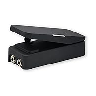 【Dual Outputs with Tip/Ring Type Compatibility】The expression pedal features dual outputs that are compatible with both tip and ring connections, allowing it to work with almost all kinds of host effects gear and equipment. 【Middle Sized for Better C...