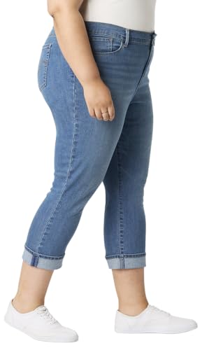 Levi Strauss Signature Gold Women's Mid Rise Slim Fit Capris - image 3