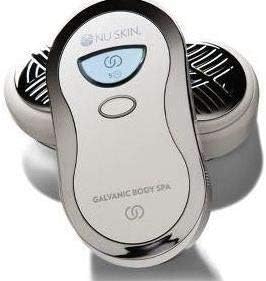Quddiem u lura view of the Nu Skin ageLOC Galvanic Body Spa device