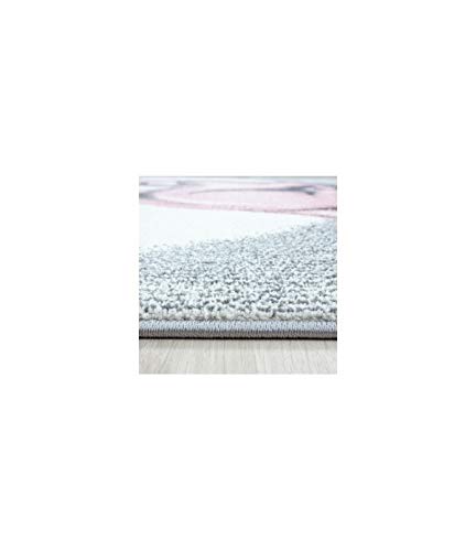 Tapis pour chambre d'enfant faon pour veiller sur les nuits de bébé