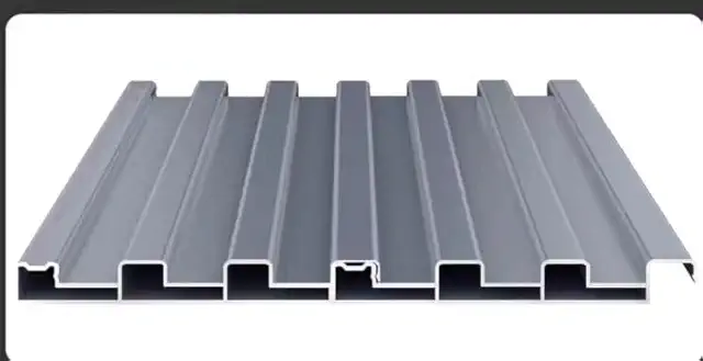 Geïsoleerde grijze aluminium dakpanelen voor schuren en prieelen - 4 stuks