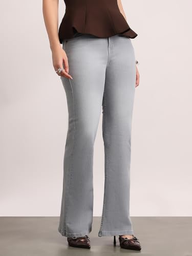 Image of Urbano Fashion Women's Mid Rise Bootcut Washed Jeans Stretchable