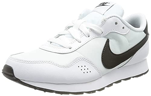 Nike MD Valiant Unisex CN8558-100 (White/Black), Size 4