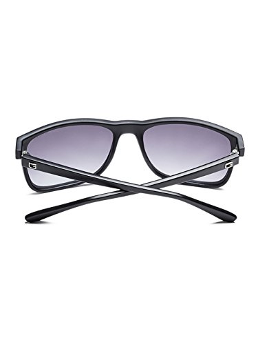 GUESS GF5015 Matte Black/Smoke Gradient Lens One Size3