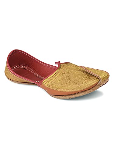 Image of DESI COLOUR Mens Mojari-Gold Emb Jutti