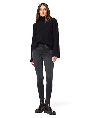 Image of Joe's Womens The Charlie High Rise Skinny Ankle Jean