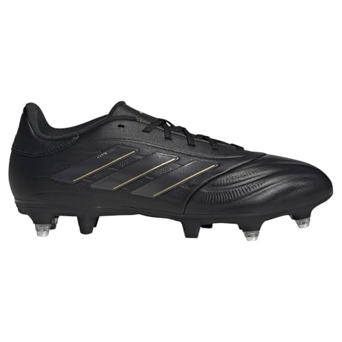 Botas Adidas Copa Pure II League SG para evitar resbalones en césped húmedo