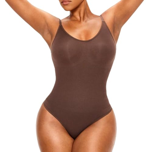 Body gainant col v profond et dos nu conçu dans un textile technique haut de gamme