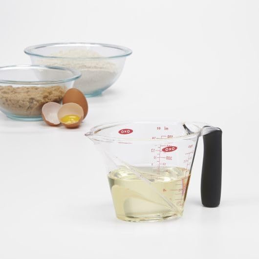 Clear 2-Cup Angled Plastic Measuring Cup with Black Handle