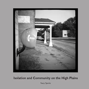 Paperback Isolation and Community on the High Plains Book