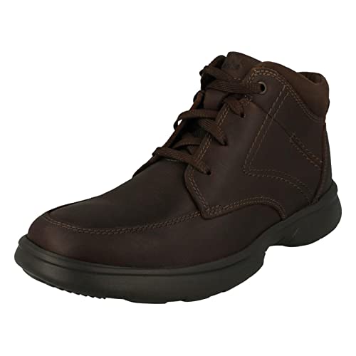 Image of Clarks Men's Bradley Mid Oxford Boots