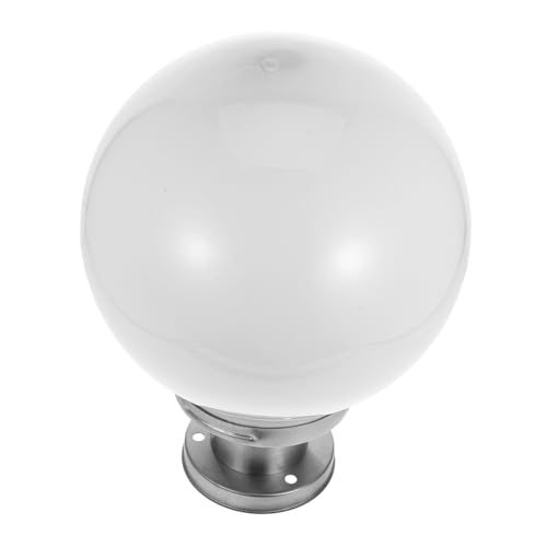 Globes lumineux d'extérieur pour illuminer vos soirées de jardin