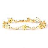 STORYJEWELLERY Daisy Bracelet, 18K Gold Plated Charm Bracelet for Women, Cute Flower Bracelets, Dainty Daisy Jewelry for Women, Gifts for Her
