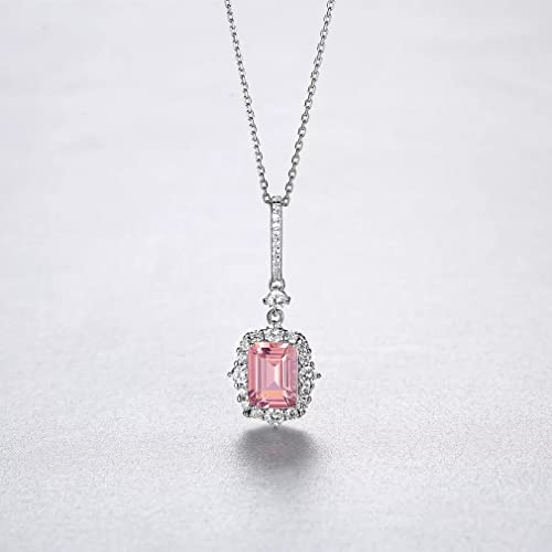 Collier pendentif long carré pierres roses : le cadeau de mariage idéal