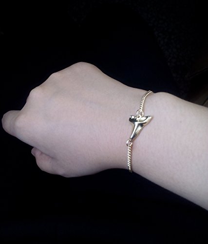 NOUMANDA Gold Tone Shark Tooth Charm Bracelet2