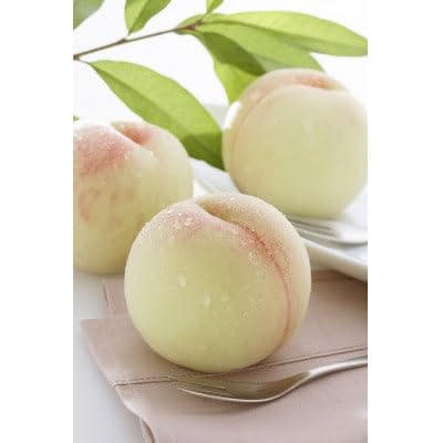 2026年 岡山白桃ロイヤル晩生(1箱3玉)800g