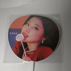 Amazon.co.jp: TWICE うちわ サイズ：約295mmx430mm SANA 管理