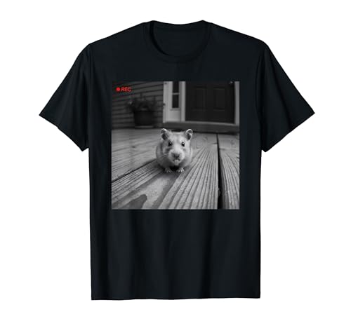 Funny Hamster Sticks Out Tongue On Security Camera T�V���c