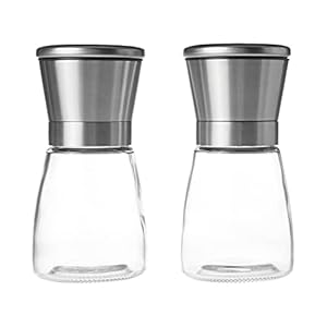 Amazon Basics Adjustable Salt and Pepper Grinders, 5.5oz capacity, Set of 2, Short