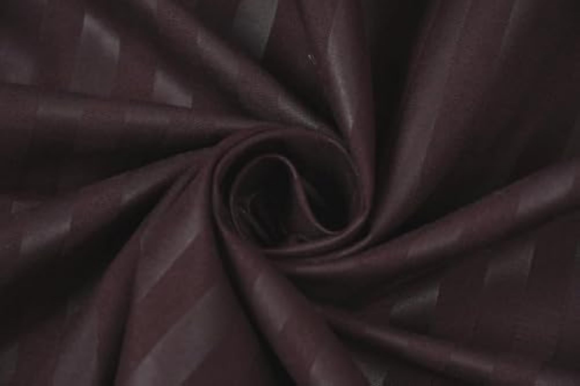 260 TC Stripe Glace Cotton Double BedSheet with 2 Pillow Covers