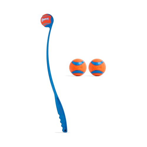 Chuckit! Ultra Dog Ball & Launcher Bundle Classic 26M 26' Length with 2 Pack Medium (2.5') Bouncy Fetch Balls for Dogs 20-60 lbs, Dog Fetch Ball Thrower