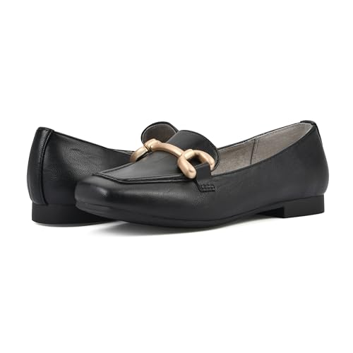 Image of CLIFFS BY WHITE MOUNTAIN Women's Bestow Moc-Toe Loafer Flat