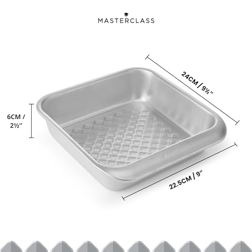 MasterClass Recycled Aluminum Square Cake Tin, Cake Pan for Baking Brownie Tin, 23cm, Silver, 22.3 cm x 22.3 cm - Image 3