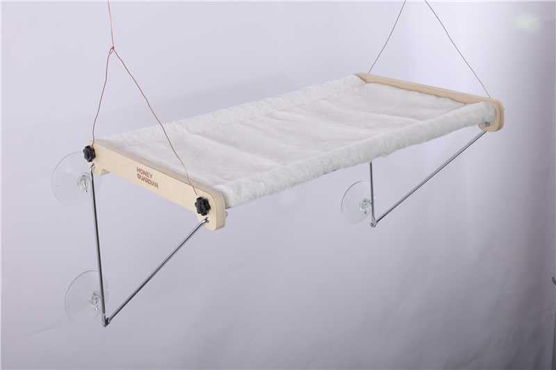 HoneyGuaridan 猫用窓用ハンモック 窓ベッド 頑丈 吸盤 猫用ハンモック 窓辺の眺めプラットフォーム 折りたたみ式 上向きデザイン 両面テープ9枚付きで設置・移動簡単 夏冬兼用 生地2種類から選択可能 両面使用可能 洗濯可能 お手入れ簡単 日本語説明書 365日間返金保証