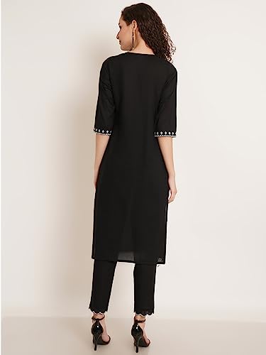 Image of Pure Cotton Embroidered Women Kurta and Pant Set