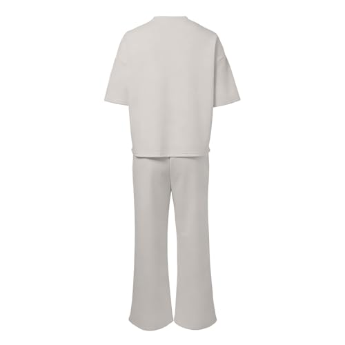 Ensemble deux pieces decontracte et confortable pour valoriser les formes