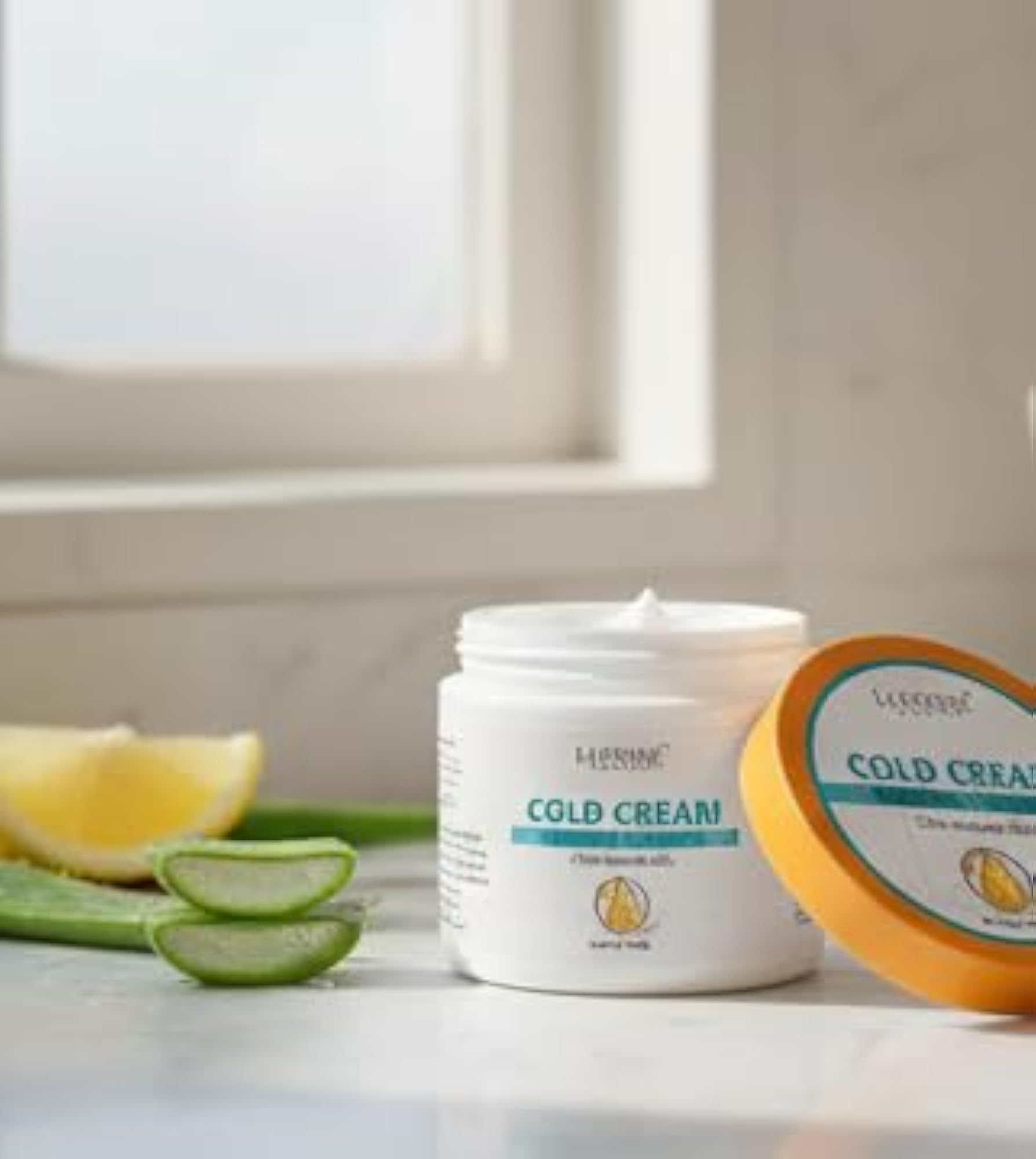La'Conde Herbal Cold Cream for Winter Moisturization