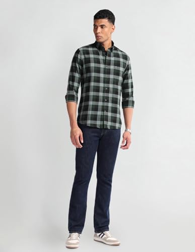 Image of Arrow Men's Solid Slim Fit Shirt