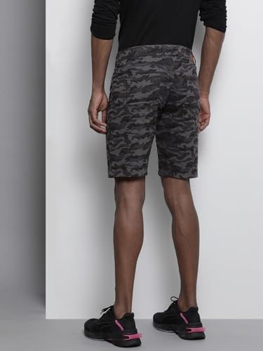 Image of The Indian Garage Co Men Slim Fit Solid Mid-Rise Chino Shorts