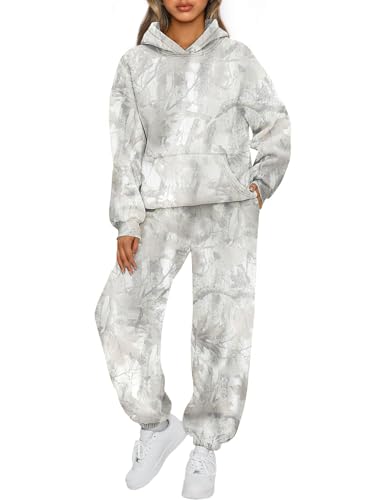 2 Piece Camo Sweatsuits for Women Oversized Maple Leaf Hoodies Sets Graphic Sweatshirts Tracksuits Fleece Fall Outfits