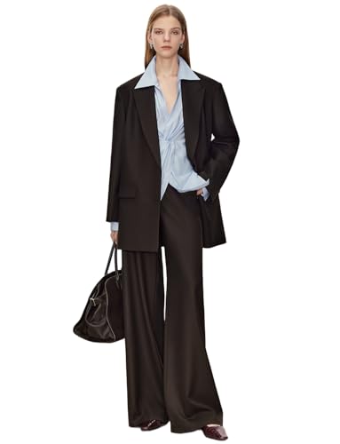 Costume deux pièces femme élégant pour le bureau et les réunions professionnelles