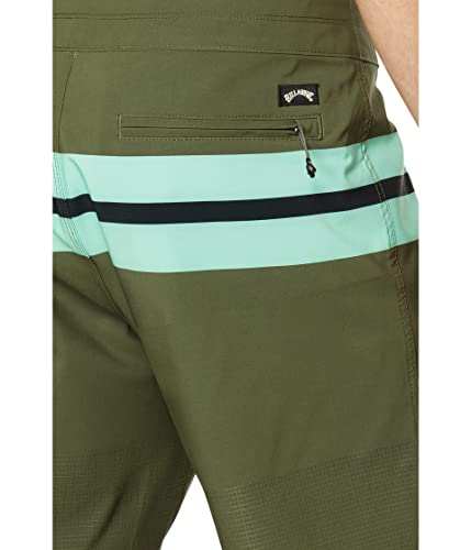 Billabong Momentum Airlite 19" Boardshorts3