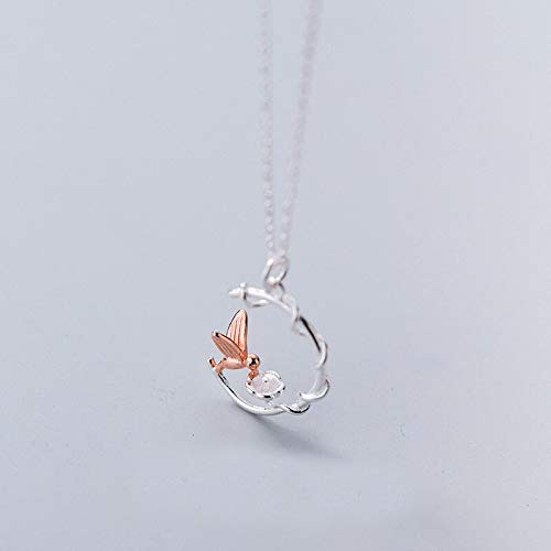 Collier oiseau et fleur en argent idéal pour accessoiriser vos tenues de bureau