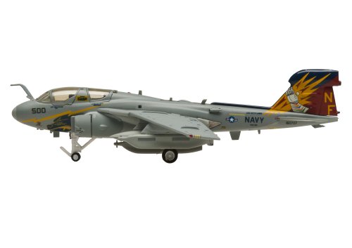 EA-6B Prowler Hogan Wings 1/200 VAQ-136 GANTREZ NF500 maquette militaire de collection