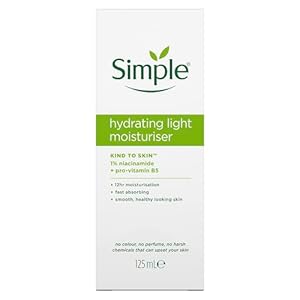 Simple Kind to Skin Hydrating Light Moisturiser UK’s #1 facial skin care brand* for 12-hour moisturisation 125 ml