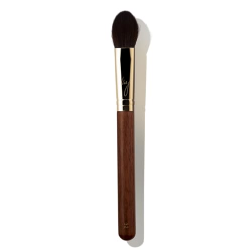 [SOO ADOR] BY MAENG #32 Cheek Brush - Precision Tool for Blush Application and Defined Cheek Colors | Designed by K-Pop Makeup Artist Maeng | Makeup Brush Blush Brush