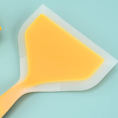 Ustensiles de cuisine pour réussir vos œufs au plat et pizzas maison en famille - 4