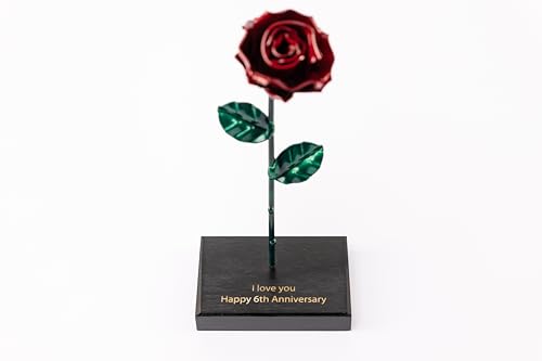 Forging Art Bcn® Rosa Eterna de Hierro Forjada a Mano con Base de Madera Personalizable - Regalo Día de la Madre, San Valentín, Bodas de hierro (6 aniversario) (Pesonalizable con Base)