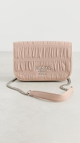 Women's Pre-Loved Prada Shoulder Bag2