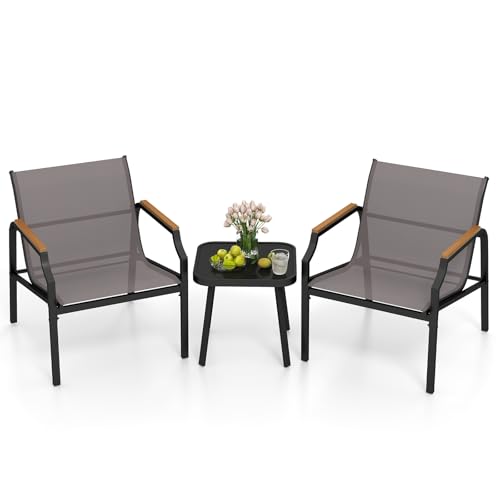 ★Tavolo Pratico ed Elegante★ Il set di mobili da patio include un elegante tavolino da caffè, che mantiene le tue bevande, snack e oggetti essenziali a portata di mano. Il piano in vetro temperato non è solo resistente ai graffi e facile da pulire, ma aggiunge anche un tocco moderno a qualsiasi ambiente esterno.