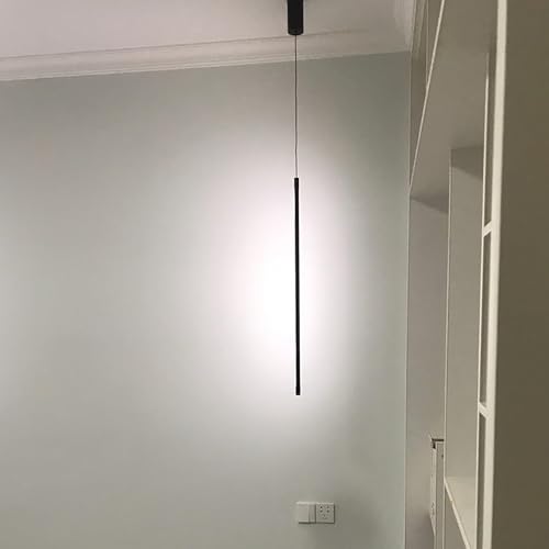 Lampe suspendue à tube long pour en finir avec l'éclairage de plafond sombre