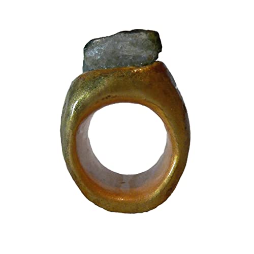 Bague ornementale TOTEM en céramique émaillée et tourmaline verte brute