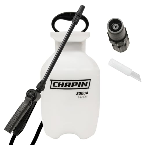 Chapin 20004 Made in USA 1 -Gallon Lawn and Garden Pump Pressured Sprayer, for Spraying Plants, Garden Watering, Weeds and Pests